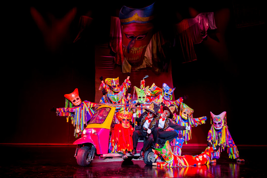 Phuket Fantasea Tickets with Optional Dinner